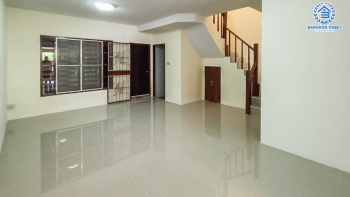 *****ทาวน์เฮ้าส์มือสองนนทบุรี ม.พฤกษา14B กาญจนาภิเษก เนื้อที่ 18 ตร.ว. ฟังก์ชัน 3 ห้องนอน 2 ห้องน้ำ 1 ที่จอดรถ บ้านสวย พร้อมอยู่ บนทำเลแห่งการเดินทาง ใกล้รถไฟฟ้าสายสีม่วง "สถานีคลองบางไผ่" และทางด่วน "ศรีรัช" ห้ามพลาด!